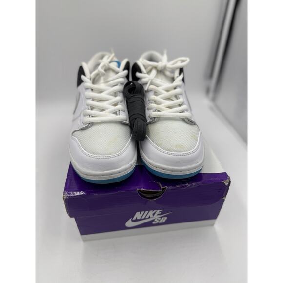 Size 11 - Nike Dunk Pro SB Low Laser Blue - Picture 1 of 8
